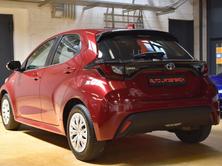 TOYOTA Yaris 1.5 Hybrid Comfort e-CVT, Hybride Intégral Essence/Électricité, Occasion / Utilisé, Automatique - 3