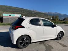 TOYOTA Yaris 1.5 Comfort e-CVT, Hybride Intégral Essence/Électricité, Occasion / Utilisé, Automatique - 4