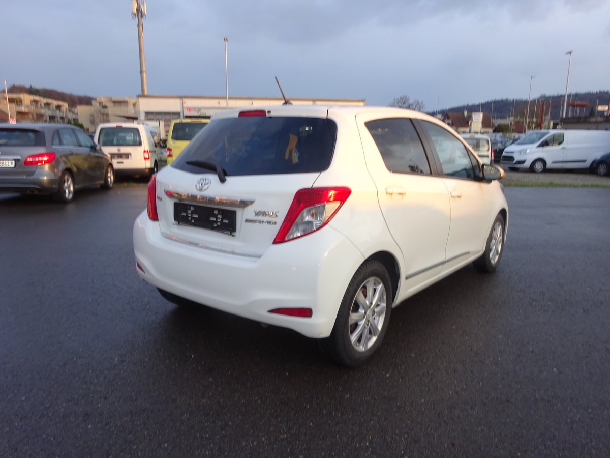 TOYOTA Yaris 1.33 Sol Premium, Essence, Occasion / Utilisé, Manuelle - 6