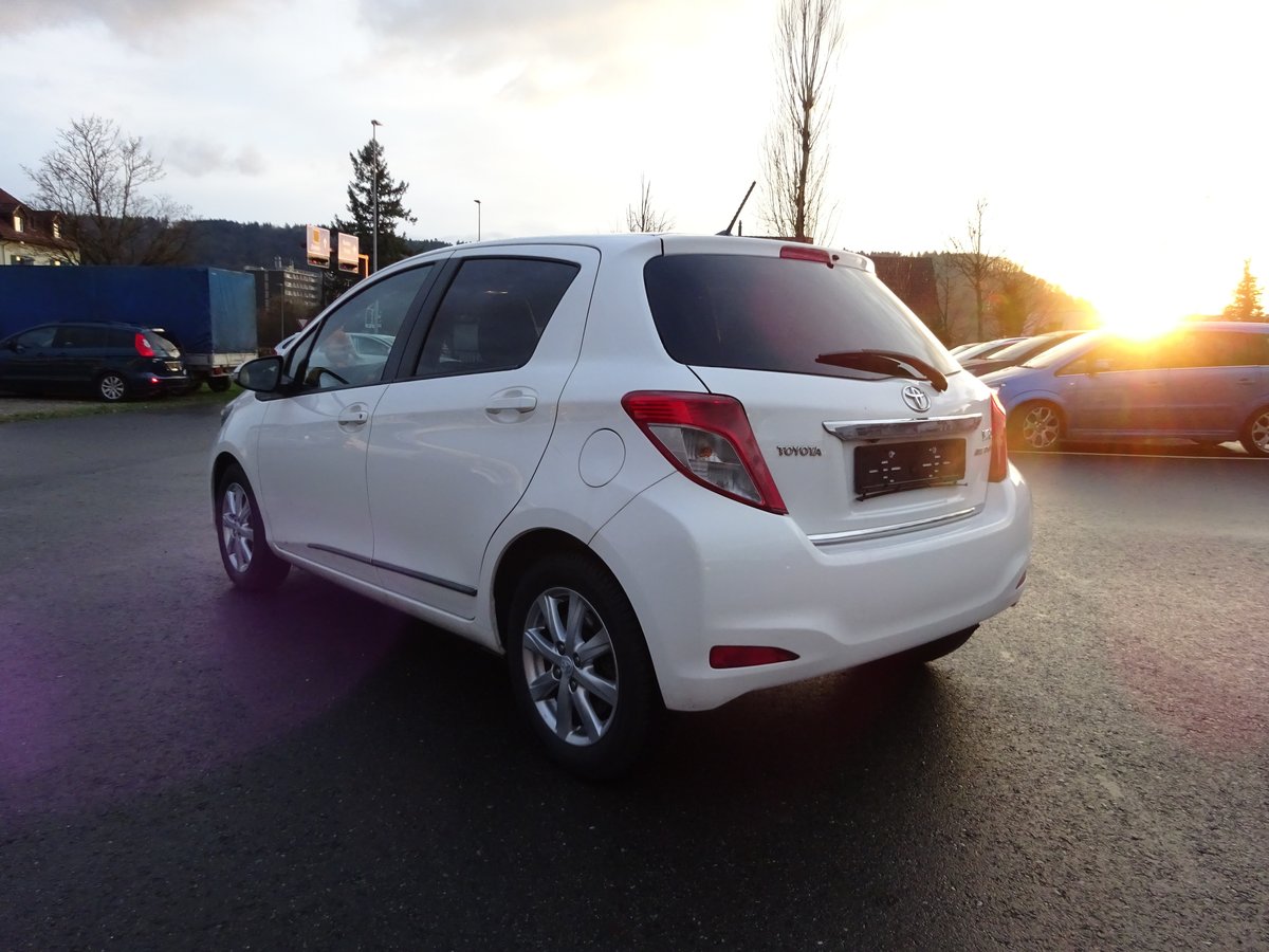 TOYOTA Yaris 1.33 Sol Premium, Essence, Occasion / Utilisé, Manuelle - 7