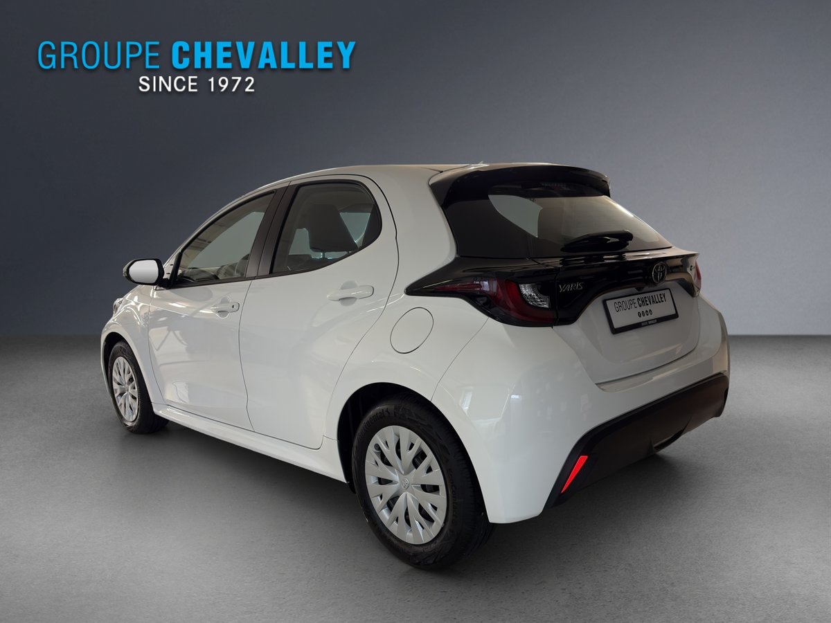 TOYOTA Yaris 1.5 Comfort e-CVT, Full-Hybrid Petrol/Electric, Second hand / Used, Automatic - 4
