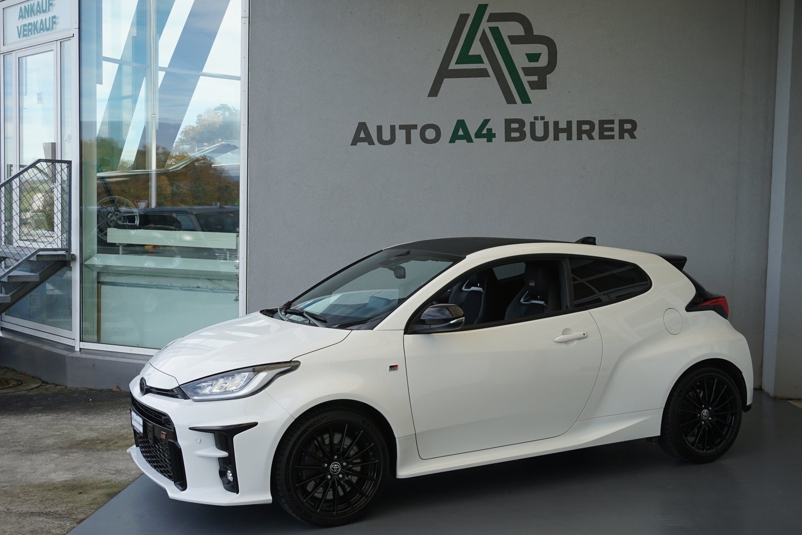 TOYOTA Yaris 1.6 Turbo 4x4 GR Sport Premium 261PS, Benzin, Occasion / Gebraucht, Handschaltung - 2