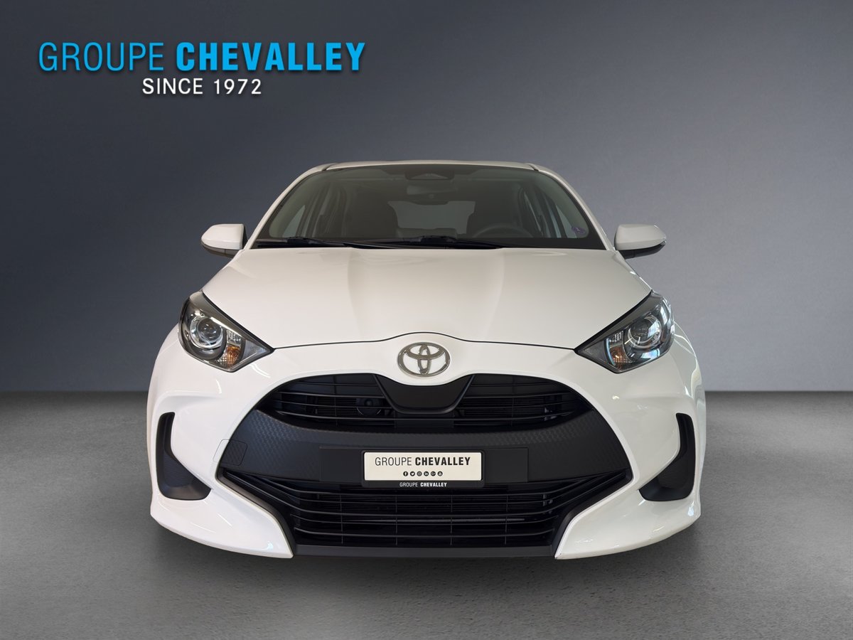 TOYOTA Yaris 1.5 Comfort e-CVT, Full-Hybrid Petrol/Electric, Second hand / Used, Automatic - 2