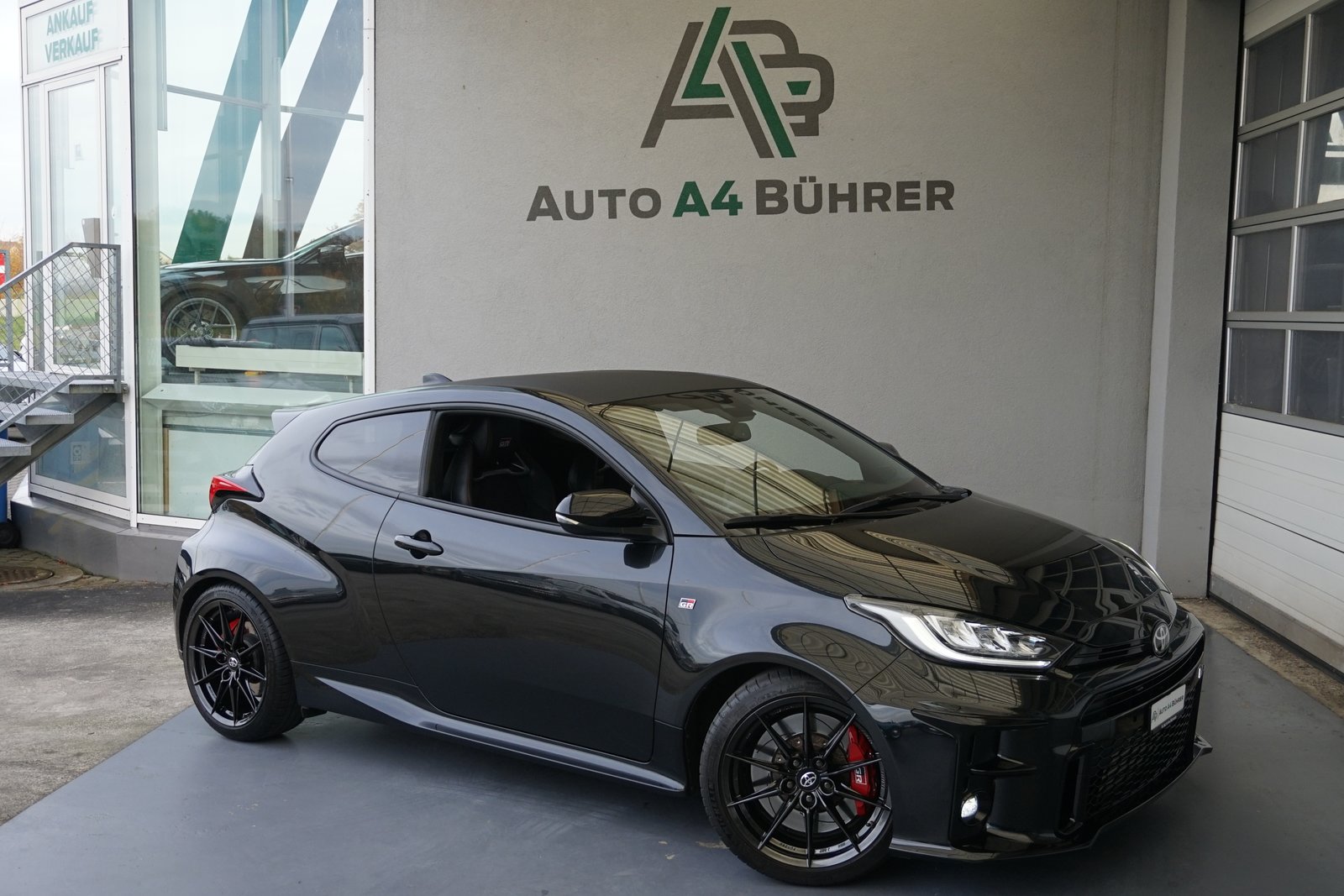 TOYOTA Yaris 1.6 GR Sport 4WD 261PS Circuit Pack, Benzin, Occasion / Gebraucht, Handschaltung - 2