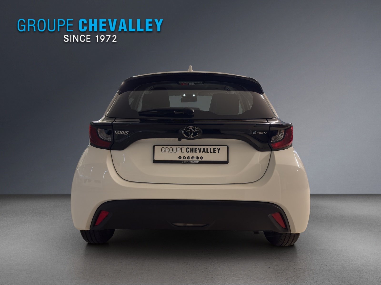 TOYOTA Yaris 1.5 Comfort e-CVT, Voll-Hybrid Benzin/Elektro, Occasion / Gebraucht, Automatik - 5