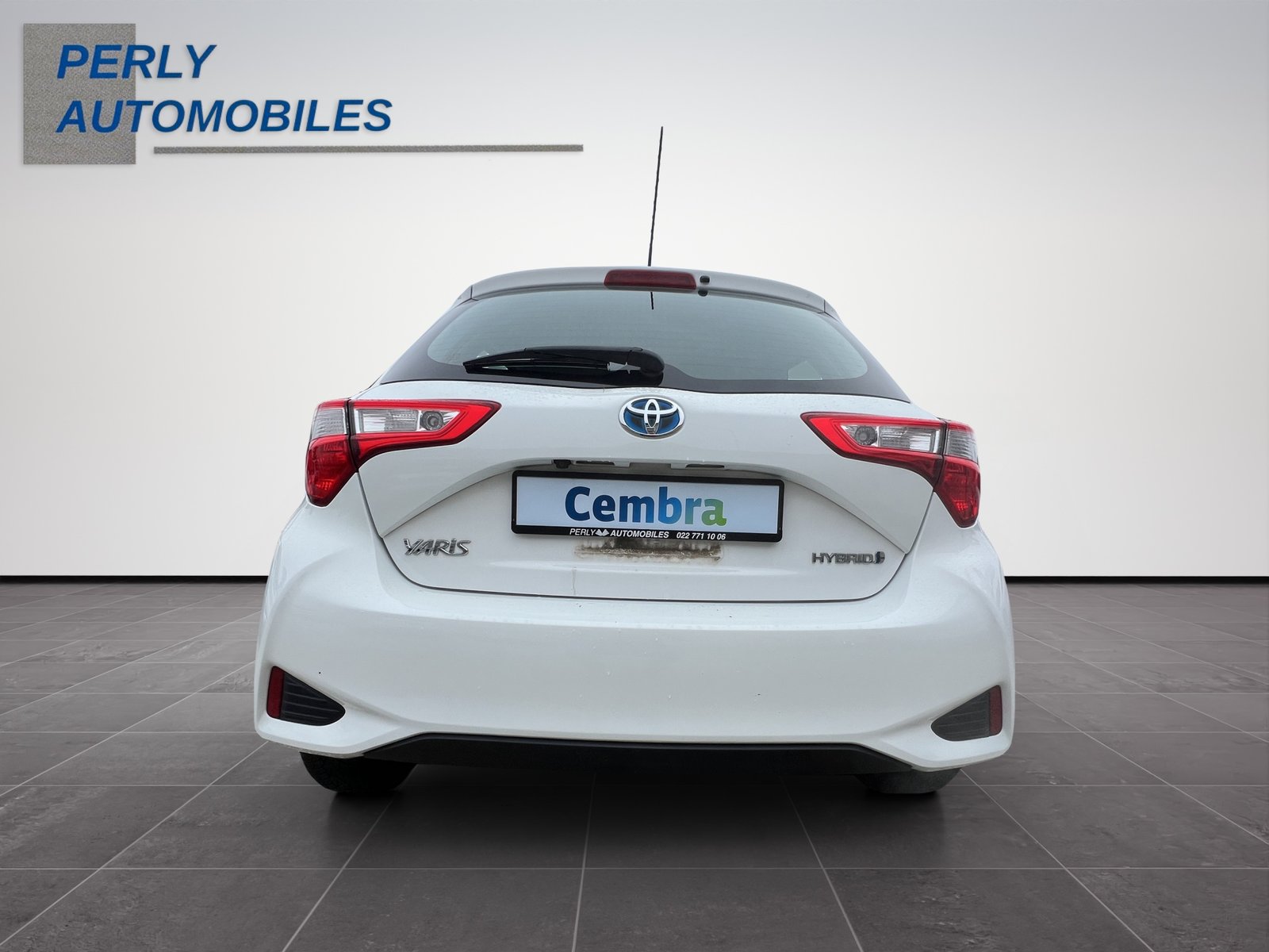 TOYOTA Yaris 1.5 Hybrid Comfort, Full-Hybrid Petrol/Electric, Second hand / Used, Automatic - 5