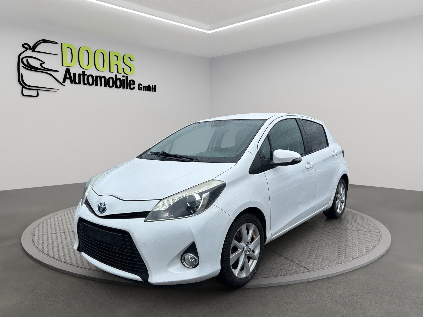 TOYOTA Yaris 1.5 VVT-i Hybrid Sol Premium CVT, Voll-Hybrid Benzin/Elektro, Occasion / Gebraucht, Automatik - 3