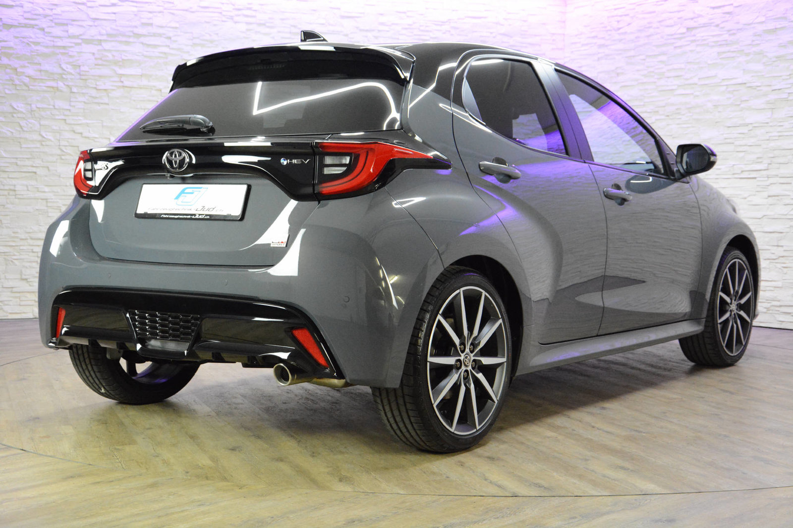 TOYOTA Yaris 1.5 VVT-i HSD GR Sport, Voll-Hybrid Benzin/Elektro, Occasion / Gebraucht, Automatik - 6