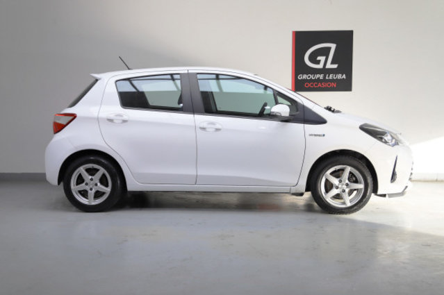 TOYOTA Yaris 1.5 Comfort e-CVT, Hybride Integrale Benzina/Elettrica, Occasioni / Usate, Automatico - 7