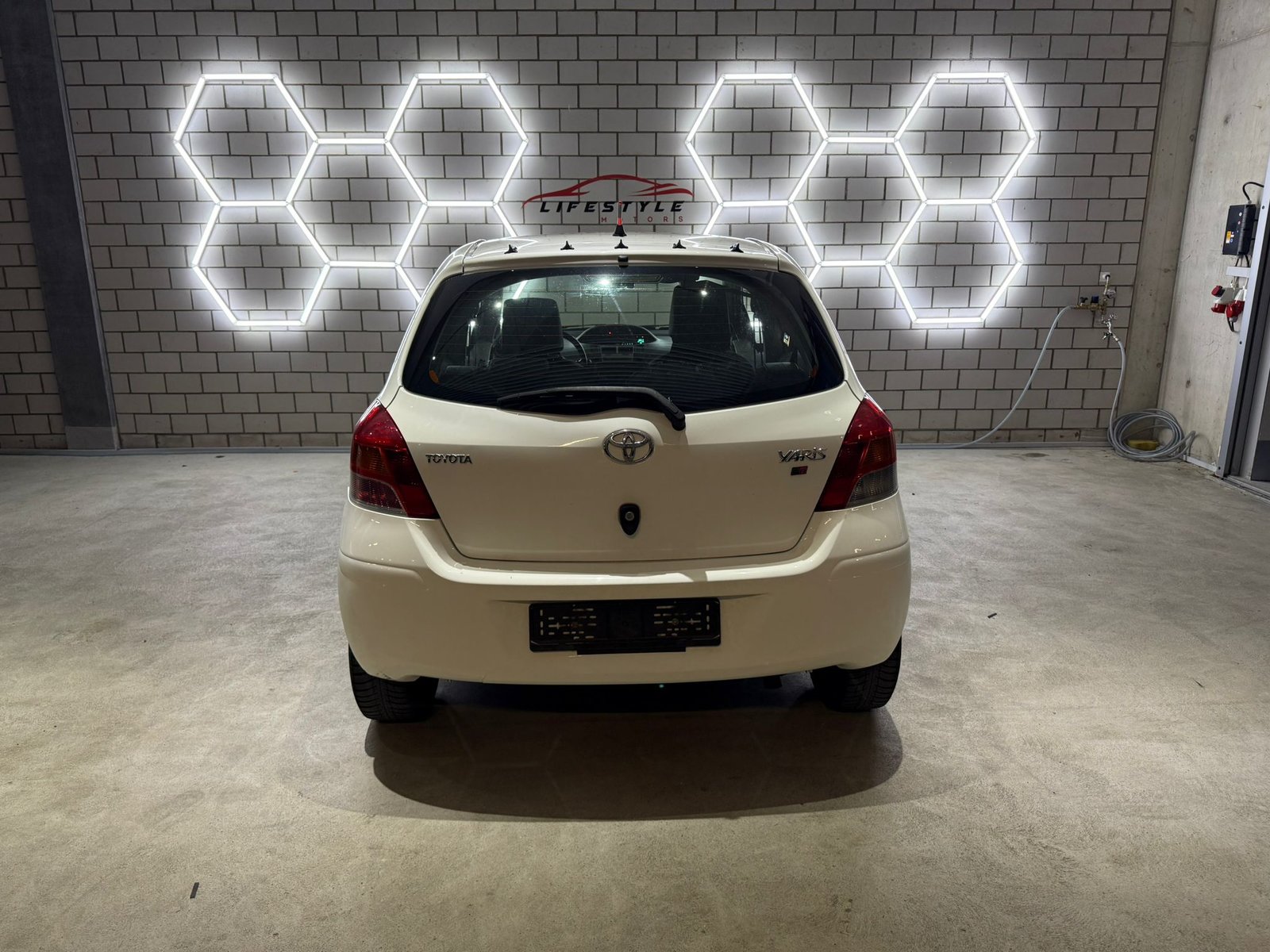 TOYOTA Yaris 1.4 D-4D Linea Luna, Diesel, Second hand / Used, Manual - 4