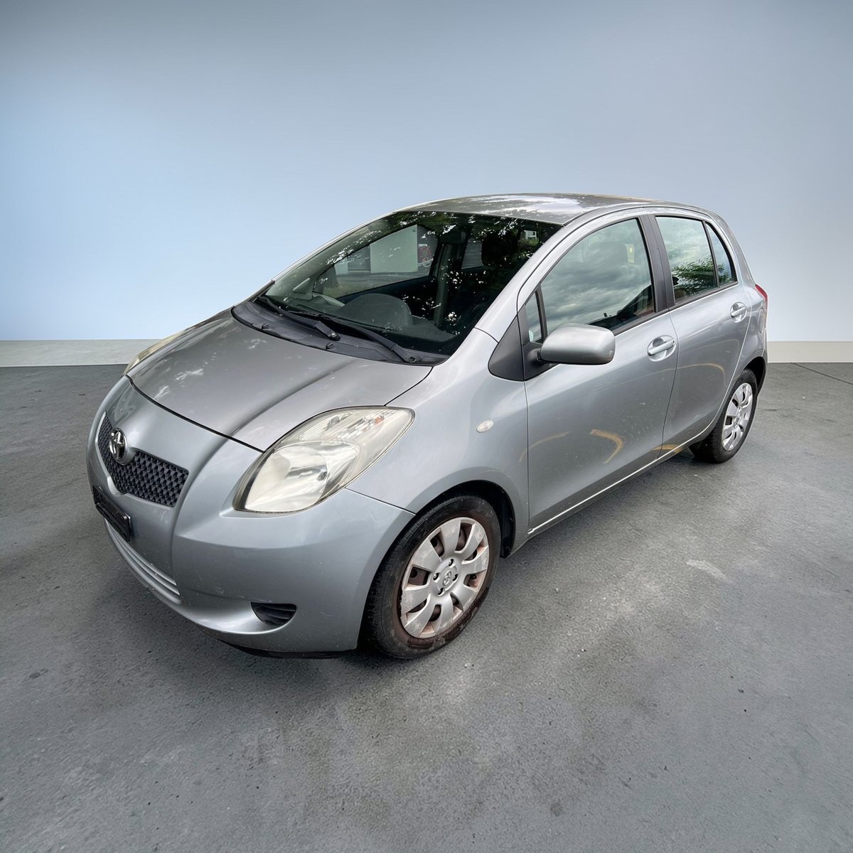 TOYOTA Yaris 1.3 Linea Luna