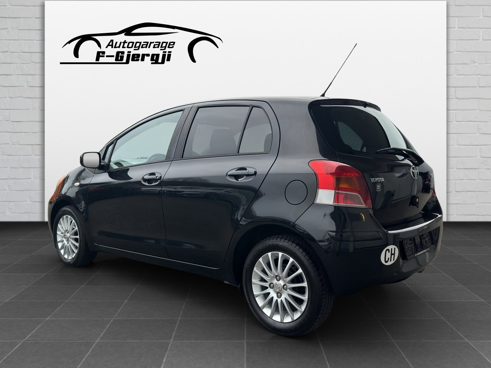 TOYOTA Yaris 1.33 S, Benzin, Occasion / Gebraucht, Handschaltung - 4