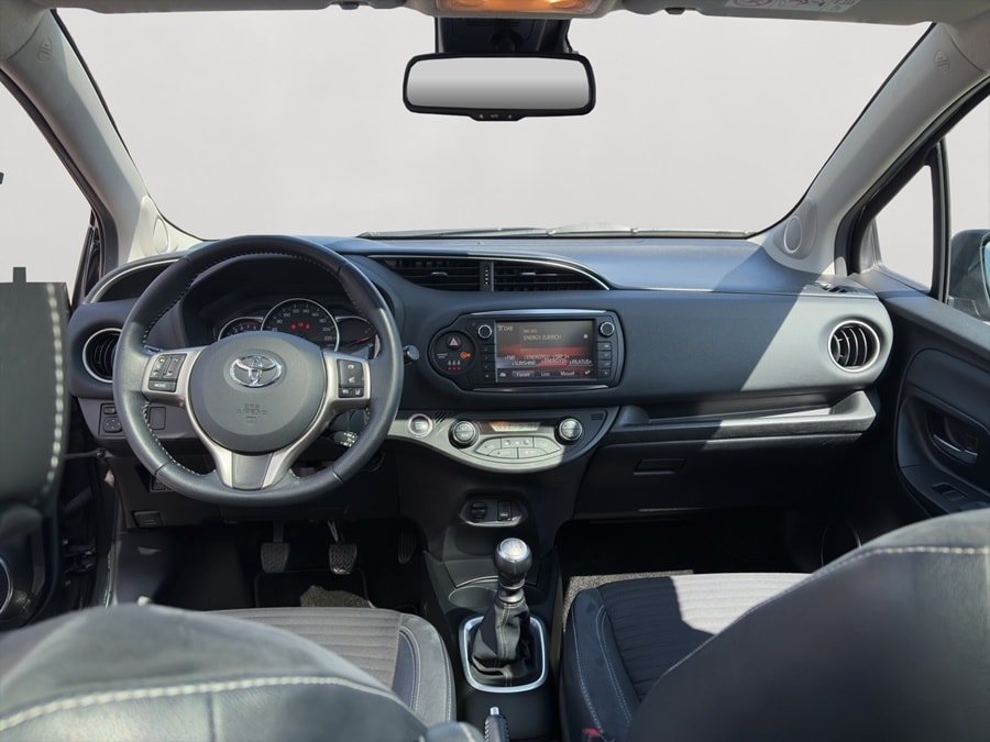 TOYOTA Yaris 1.33 Sol Premium, Benzin, Occasion / Gebraucht, Handschaltung - 7