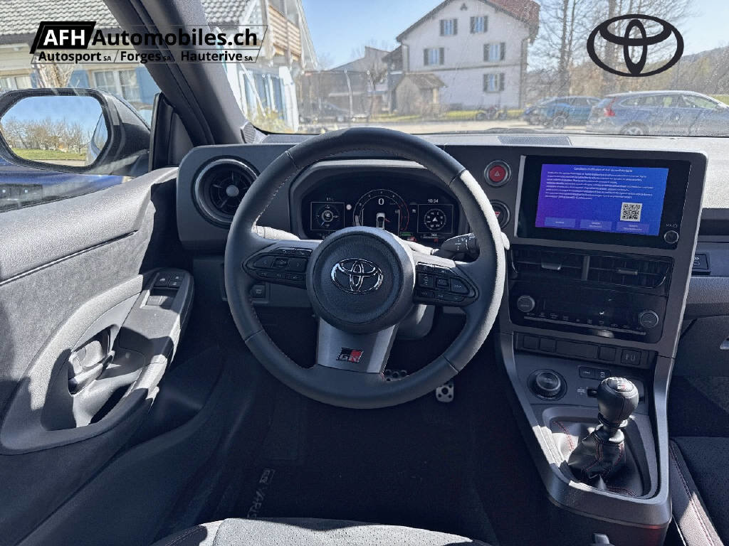 TOYOTA GR Yaris 1.6 Turbo Sport 4x4, Petrol, Second hand / Used, Manual - 3