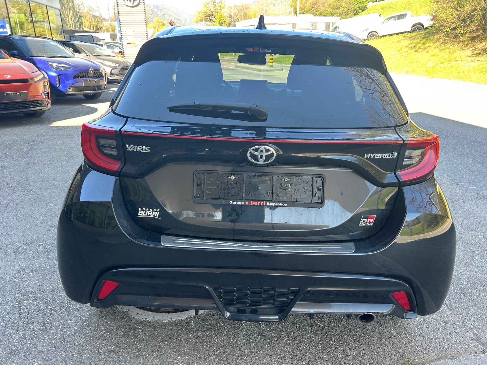TOYOTA Yaris 1.5 GR Sport e-CVT, Voll-Hybrid Benzin/Elektro, Occasion / Gebraucht, Automatik - 4