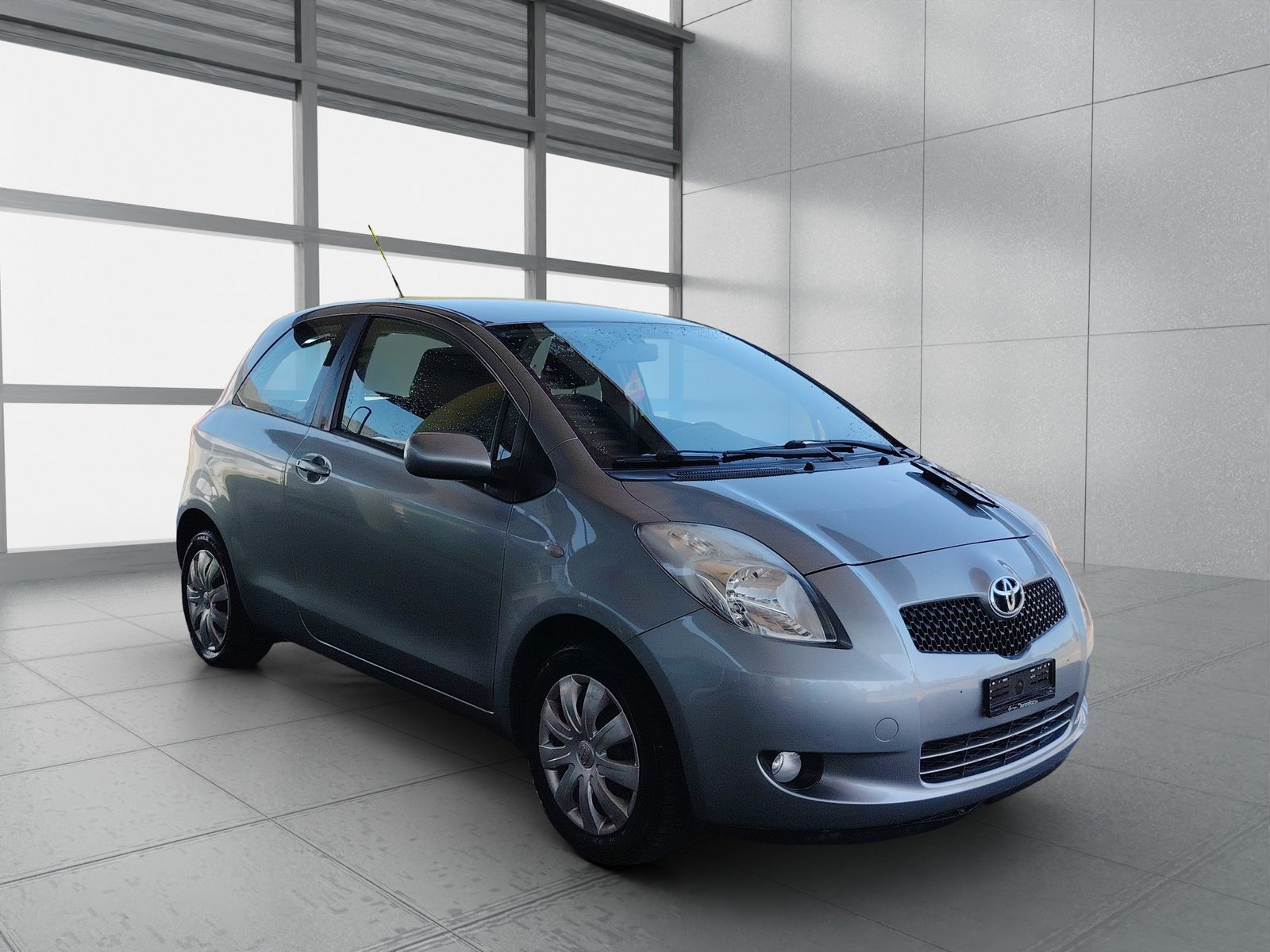 TOYOTA Yaris 1.3 City, Essence, Occasion / Utilisé, Manuelle - 3