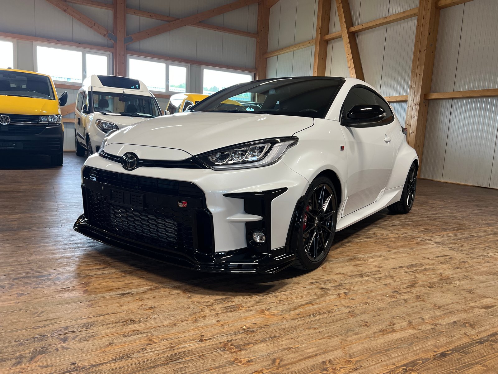 TOYOTA Yaris 1.6 GR Sport