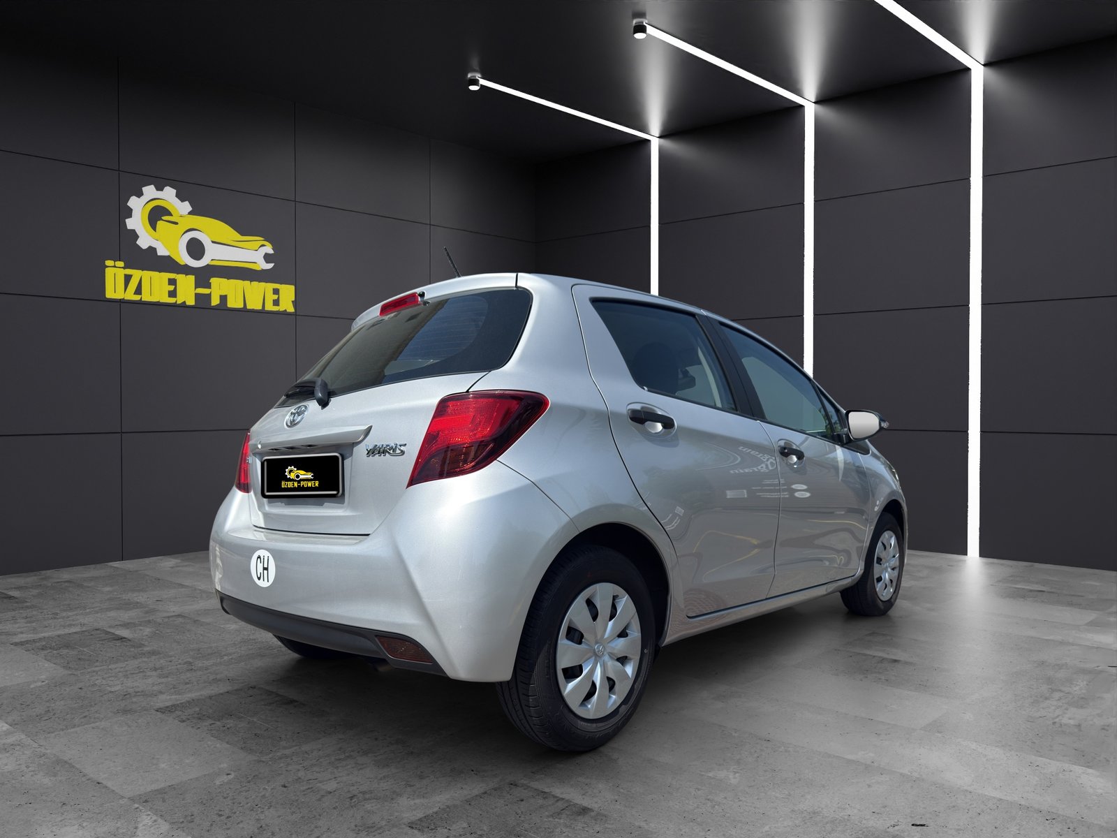 TOYOTA Yaris 1.0 Terra *Spezialpreis NUR für MAI*, Petrol, Second hand / Used, Manual - 5