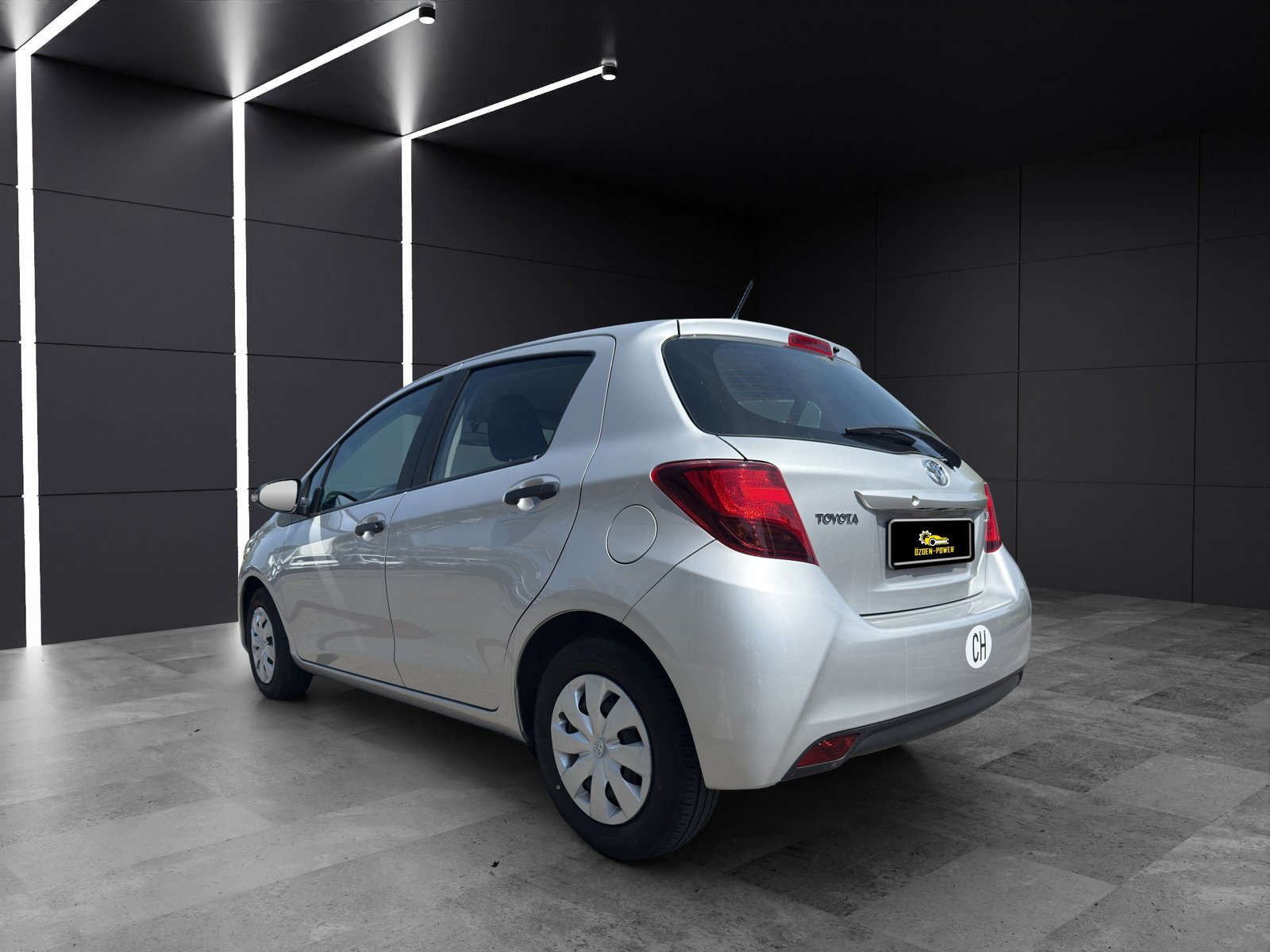 TOYOTA Yaris 1.0 Terra *Spezialpreis NUR für MAI*, Petrol, Second hand / Used, Manual - 6