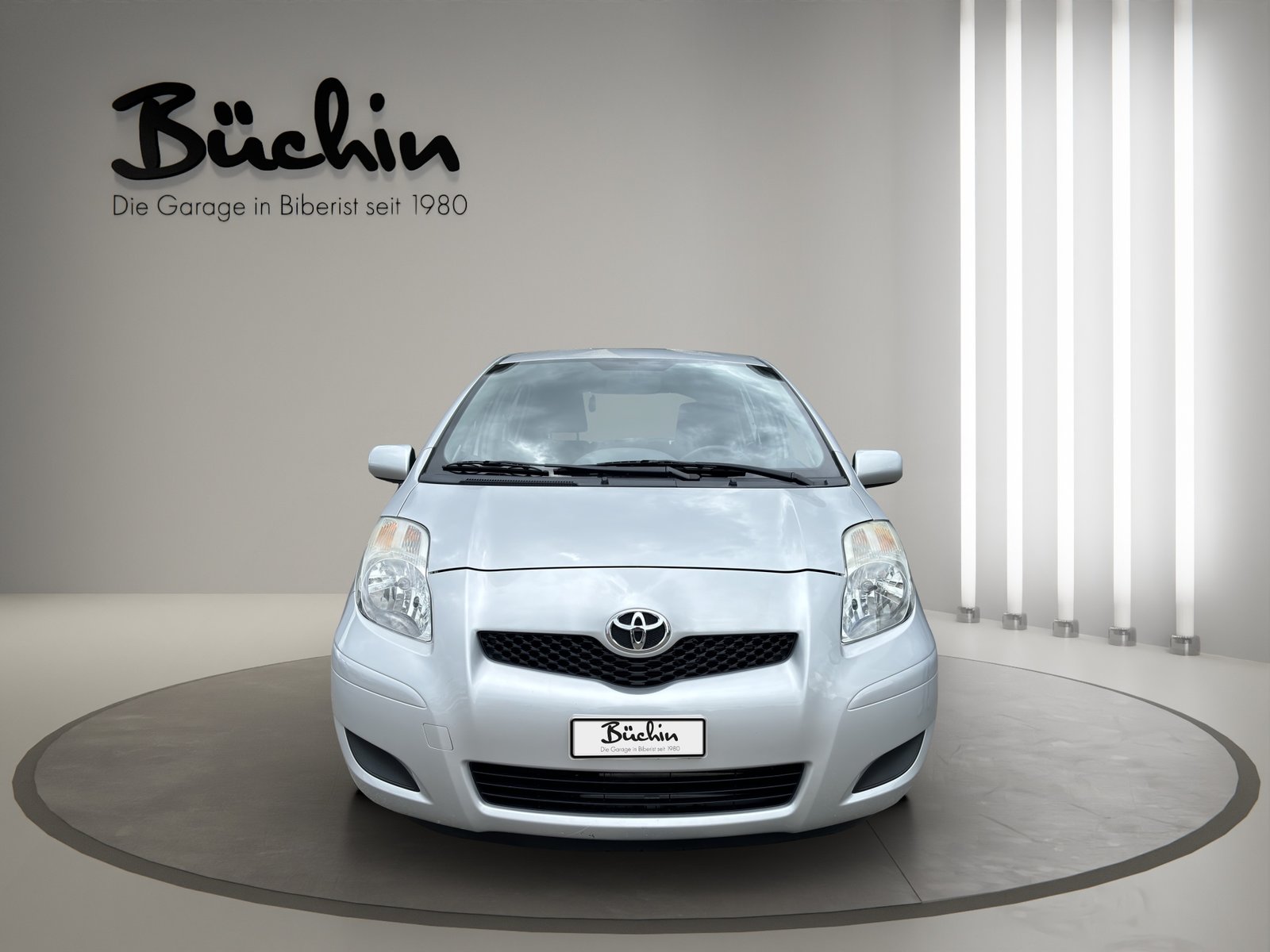 TOYOTA Yaris 1.33 Linea Luna, Benzina, Occasioni / Usate, Manuale - 2