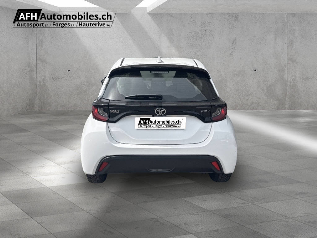 TOYOTA Yaris 1.5 VVT-i HSD Comfort, Full-Hybrid Petrol/Electric, Second hand / Used, Automatic - 4