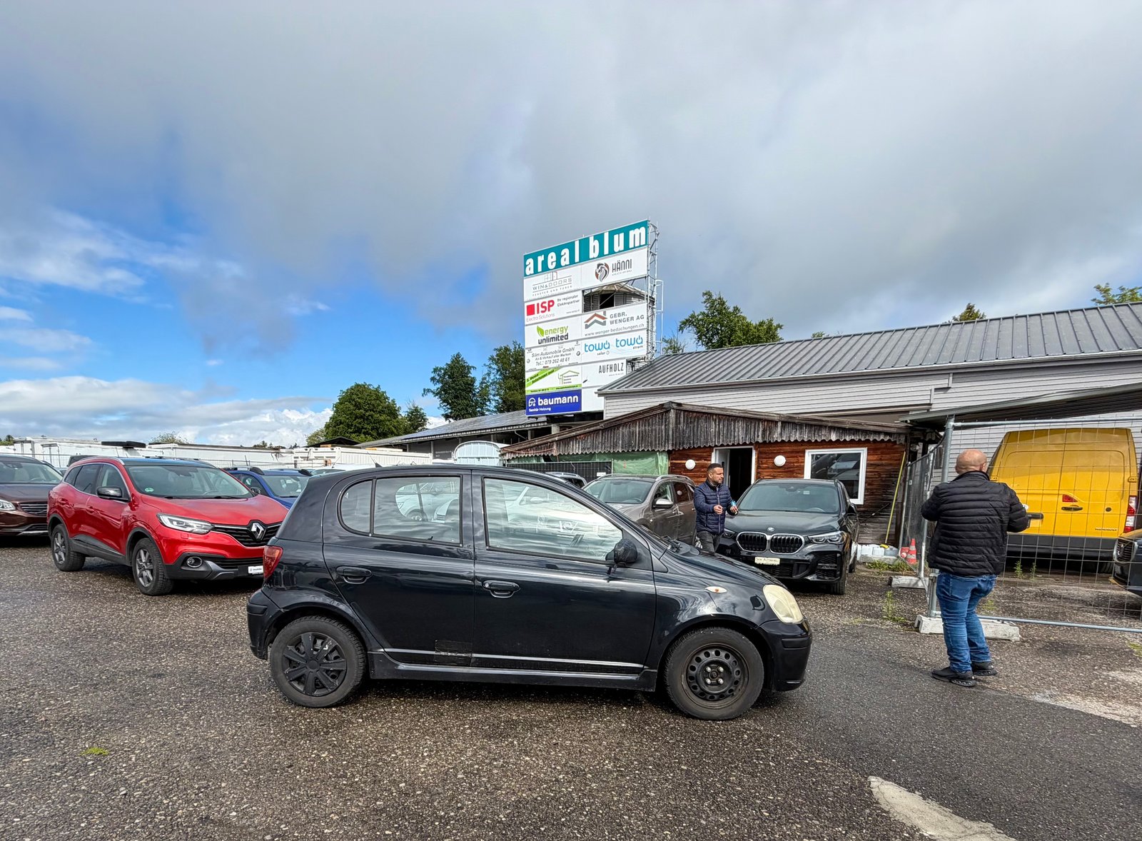 TOYOTA Yaris 1.5 TS, Petrol, Second hand / Used, Manual - 4