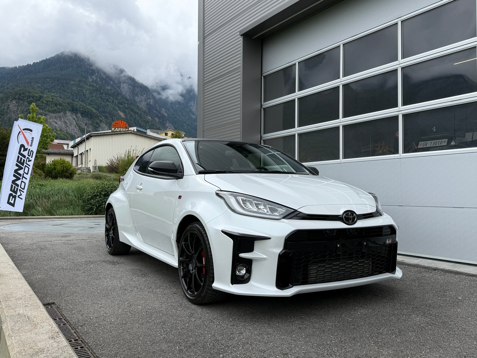 TOYOTA Yaris 1.6 GR Sport - Circuit Pack