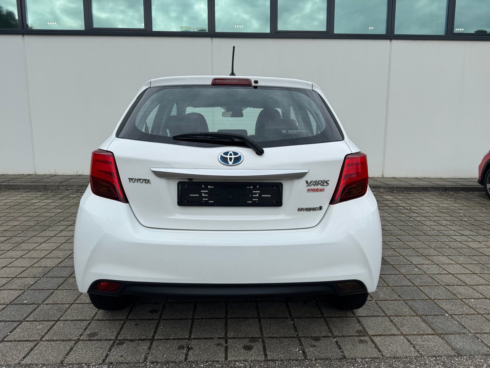 TOYOTA Yaris 1.5 VVT-i Hybrid Style e-CVT, Full-Hybrid Petrol/Electric, Second hand / Used, Automatic - 7