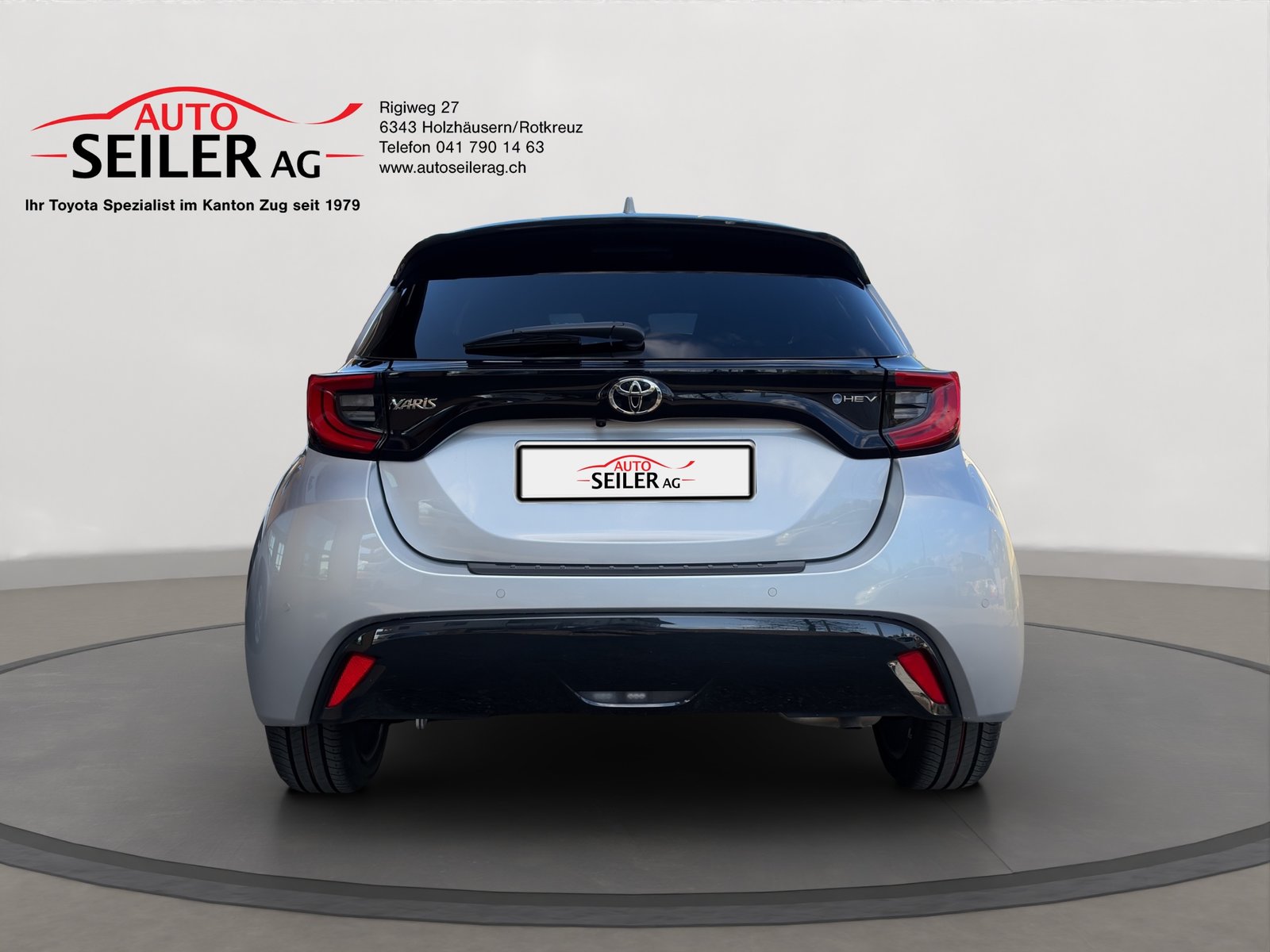 TOYOTA Yaris 1.5 Premiere Edition e-CVT, Full-Hybrid Petrol/Electric, Second hand / Used, Automatic - 4
