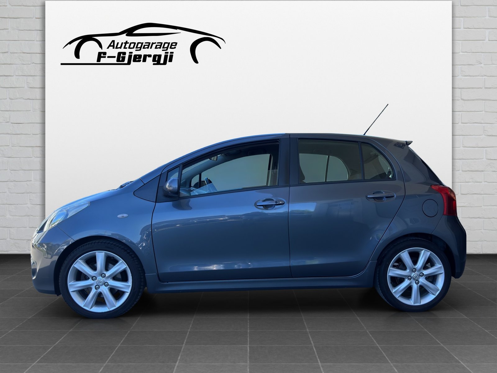 TOYOTA Yaris 1.8 TS, Essence, Occasion / Utilisé, Manuelle - 4