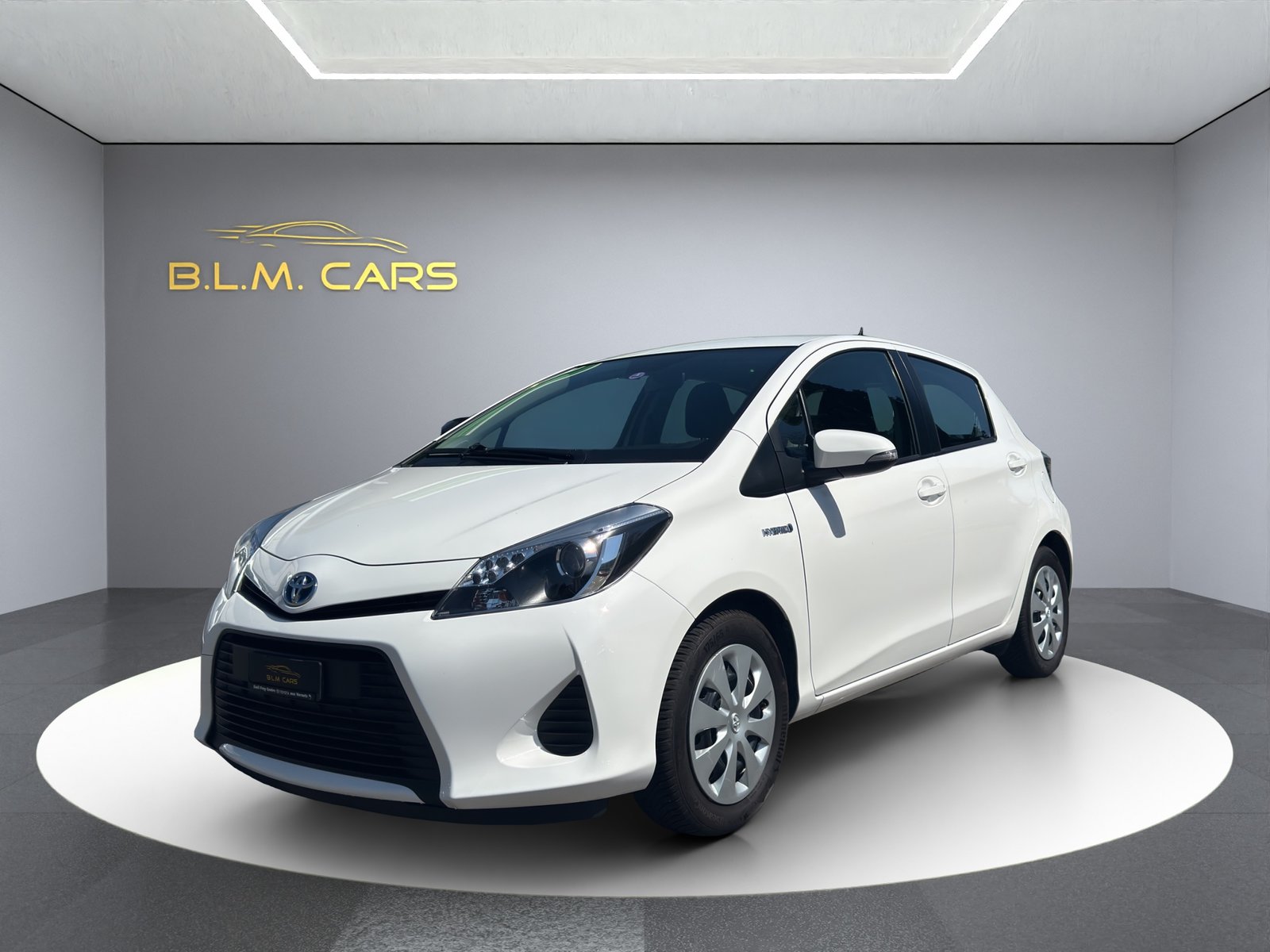 TOYOTA Yaris 1.5 VVT-i Hybrid Luna CVT
