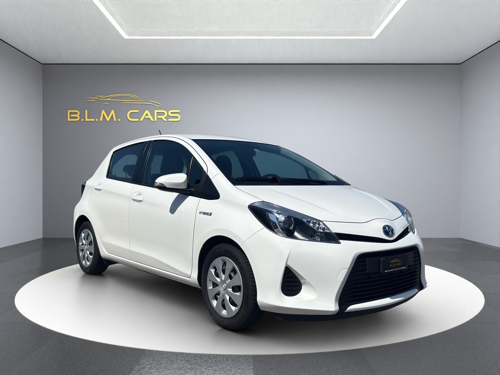 TOYOTA Yaris 1.5 VVT-i Hybrid Luna CVT, Voll-Hybrid Benzin/Elektro, Occasion / Gebraucht, Automatik - 3