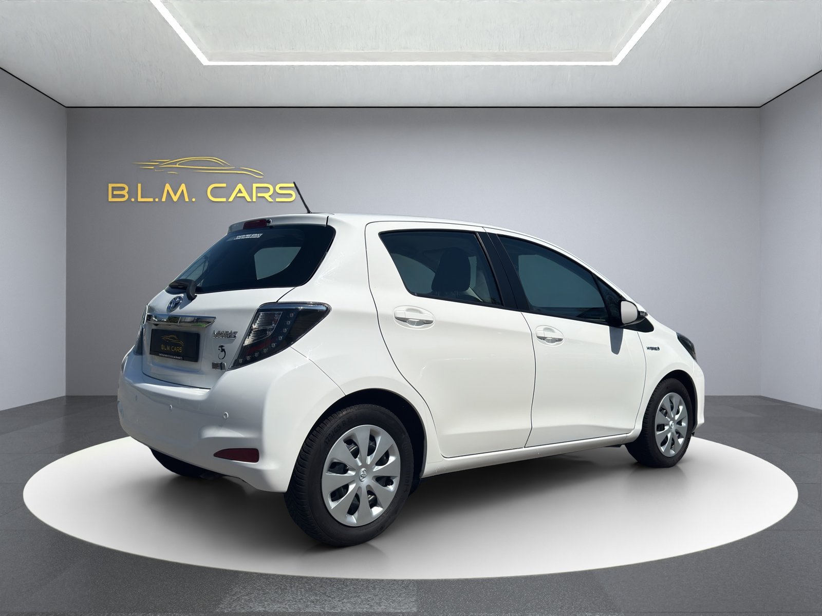 TOYOTA Yaris 1.5 VVT-i Hybrid Luna CVT, Voll-Hybrid Benzin/Elektro, Occasion / Gebraucht, Automatik - 5