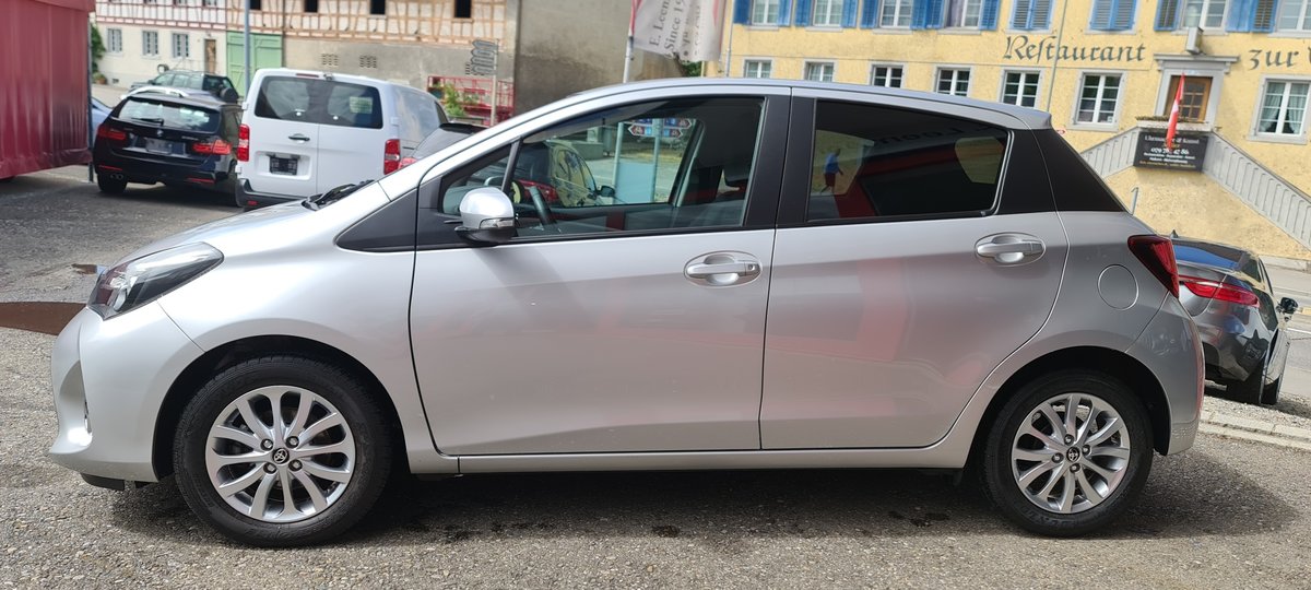 TOYOTA Yaris 1.33 Sol Premium Multidrive S, Benzin, Occasion / Gebraucht, Automatik - 6