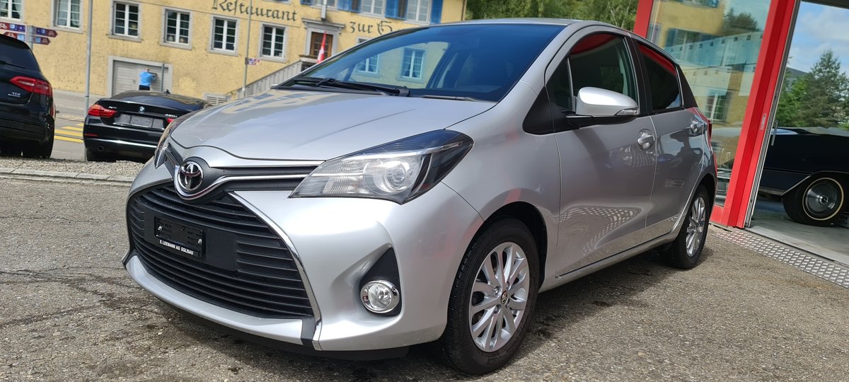 TOYOTA Yaris 1.33 Sol Premium Multidrive S, Benzin, Occasion / Gebraucht, Automatik - 7