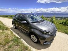 TOYOTA Yaris 1.5 Comfort e-CVT, Full-Hybrid Petrol/Electric, Second hand / Used, Automatic - 5