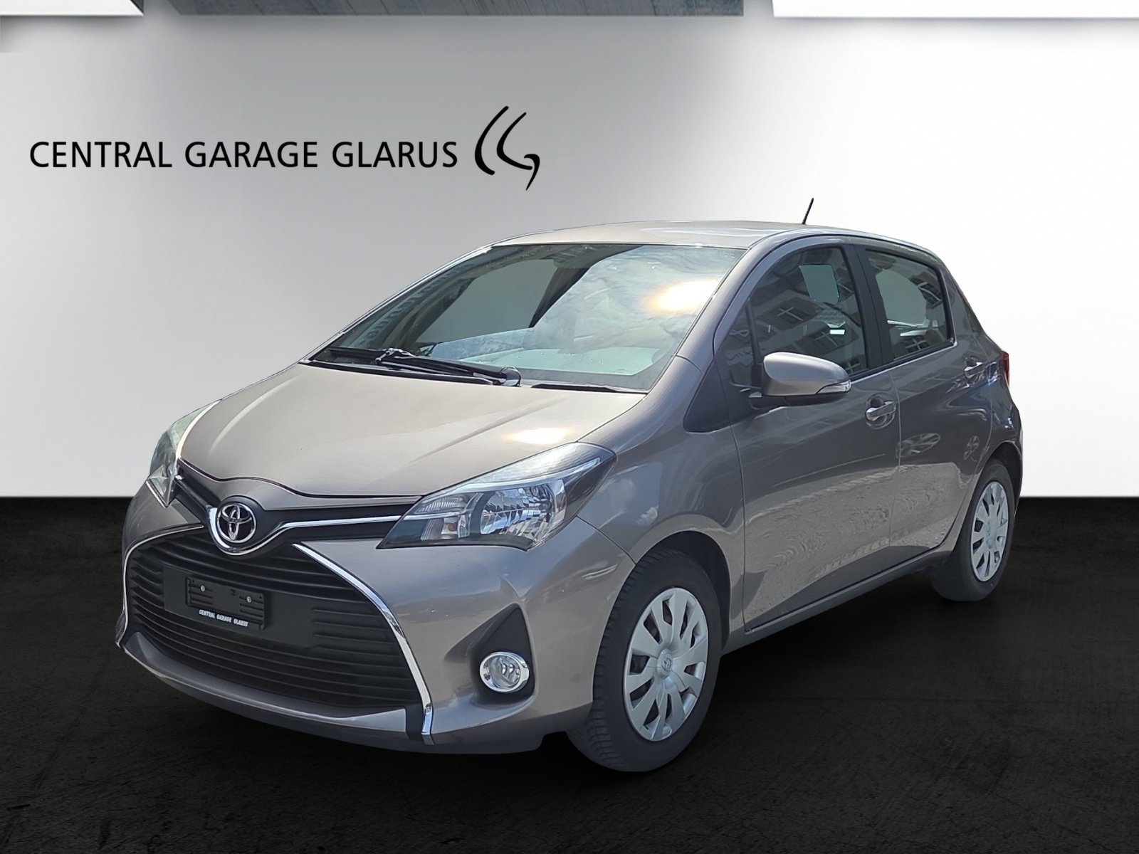 TOYOTA Yaris 1.33 Trend