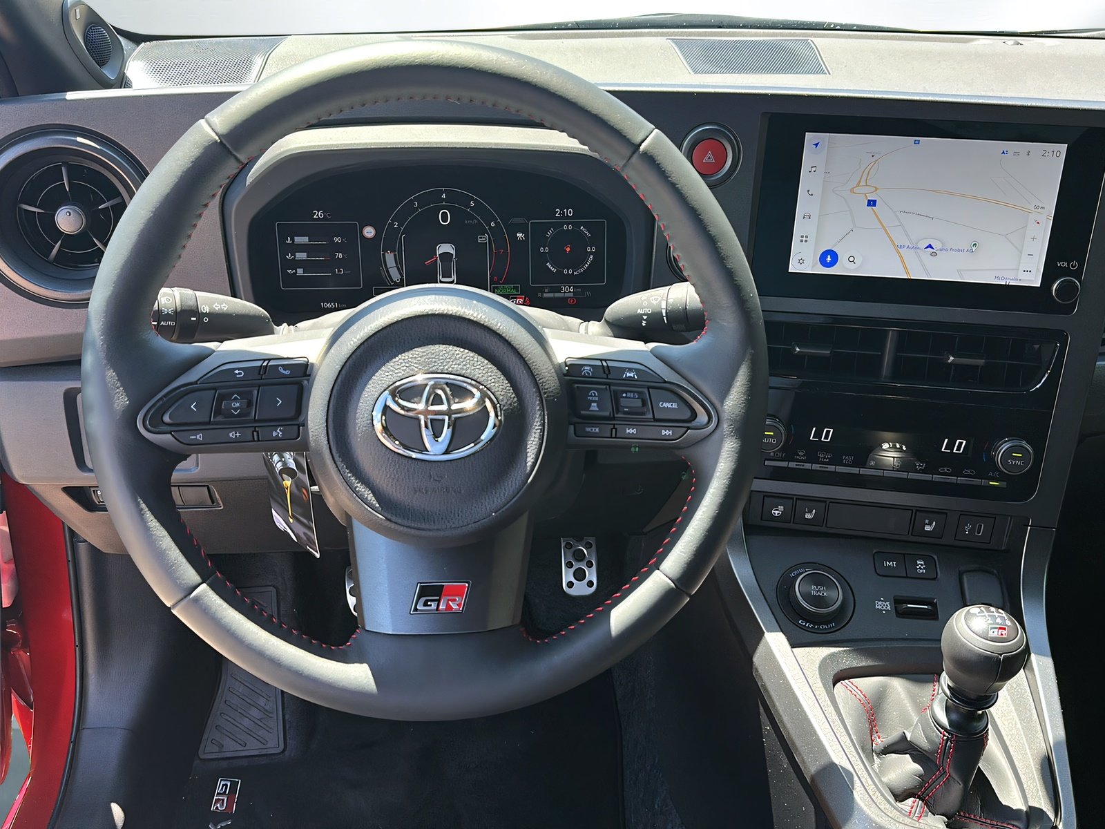 TOYOTA Yaris 1.6 GR Sport, Benzin, Occasion / Gebraucht, Handschaltung - 6