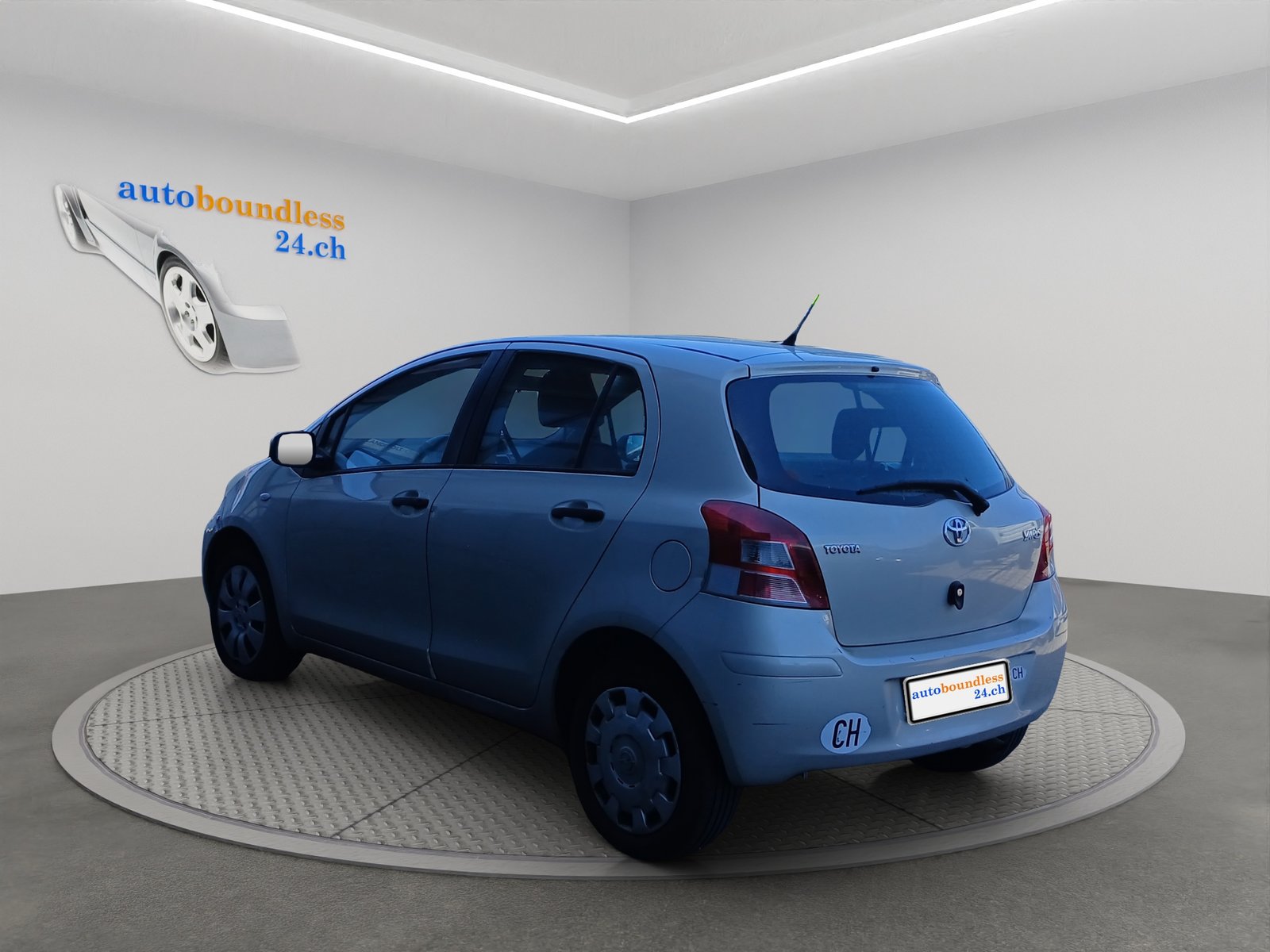 TOYOTA Yaris 1.0 Linea Terra, Petrol, Second hand / Used, Manual - 4