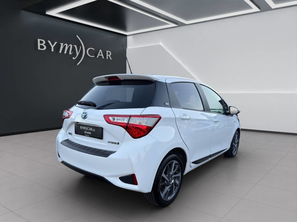 TOYOTA Yaris 1.5 VVT-i Hybrid Y20 e-CVT, Petrol, Second hand / Used, Automatic - 5