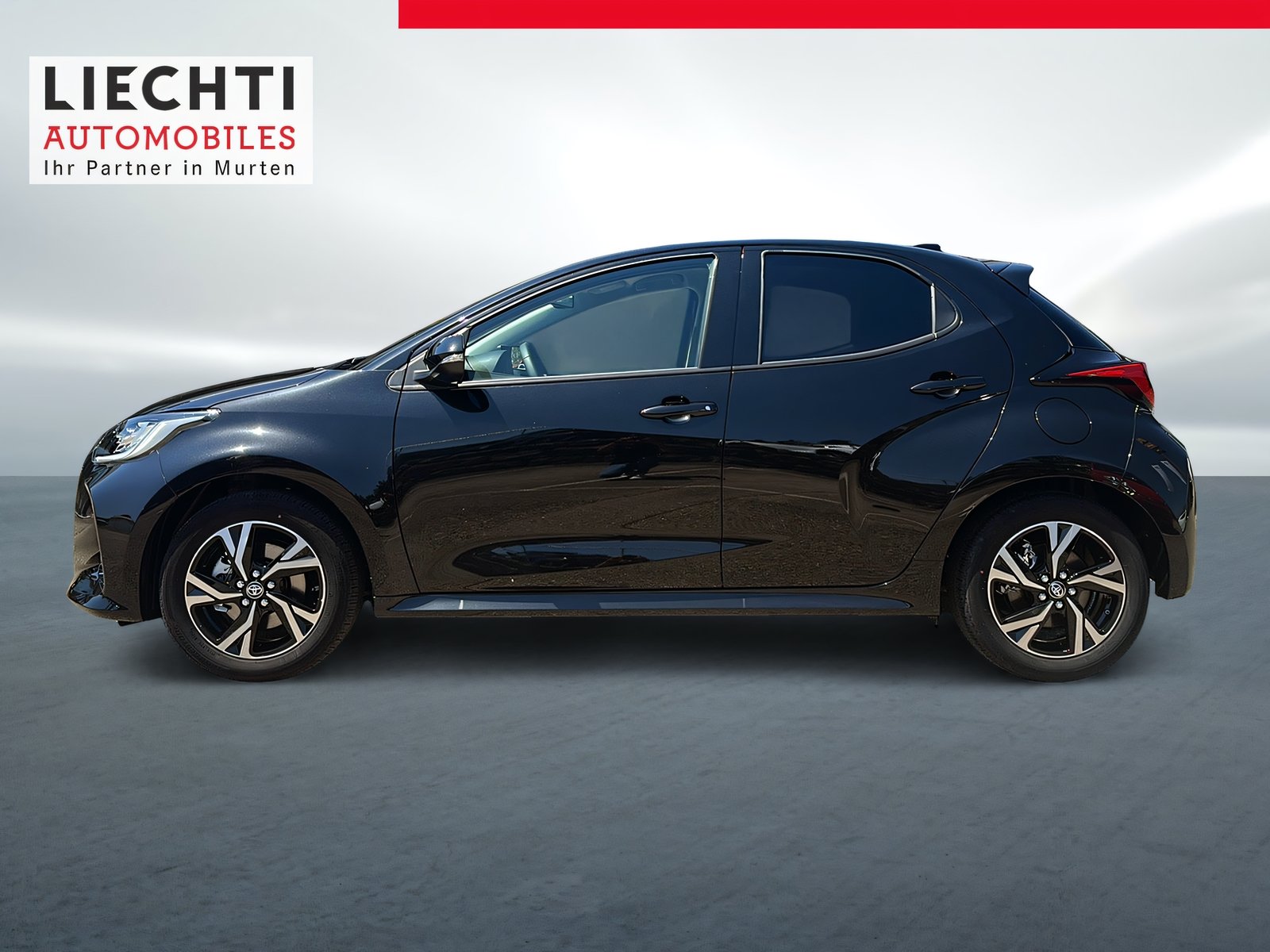 TOYOTA Yaris 1.5 Comfort e-CVT, Voll-Hybrid Benzin/Elektro, Occasion / Gebraucht, Automatik - 2