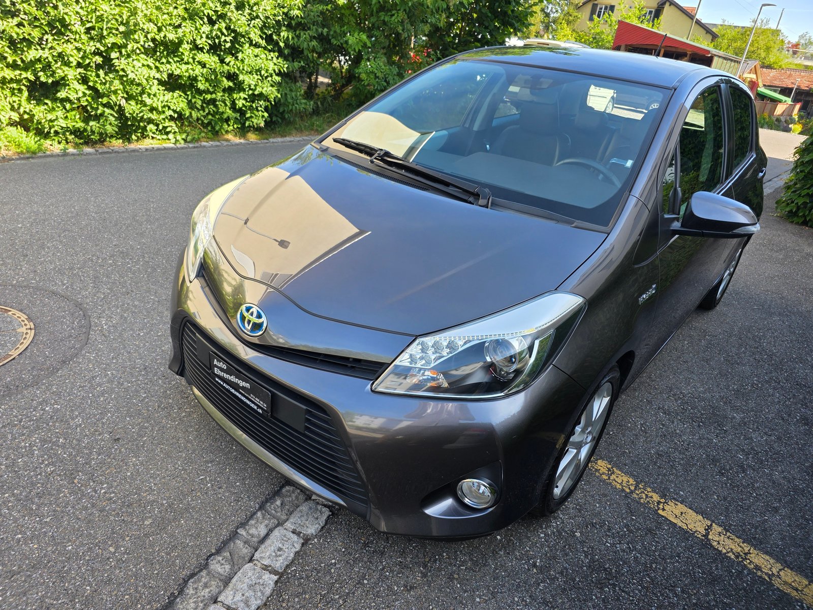 TOYOTA Yaris 1.5 VVT-i Hybrid Sol CVT