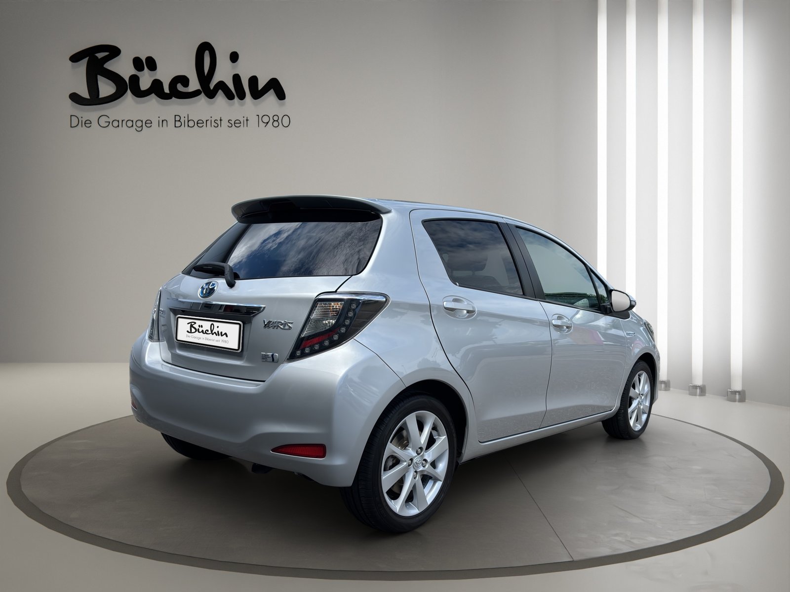 TOYOTA Yaris 1.5 VVT-i Hybrid Sol Premium CVT, Voll-Hybrid Benzin/Elektro, Occasion / Gebraucht, Automatik - 7