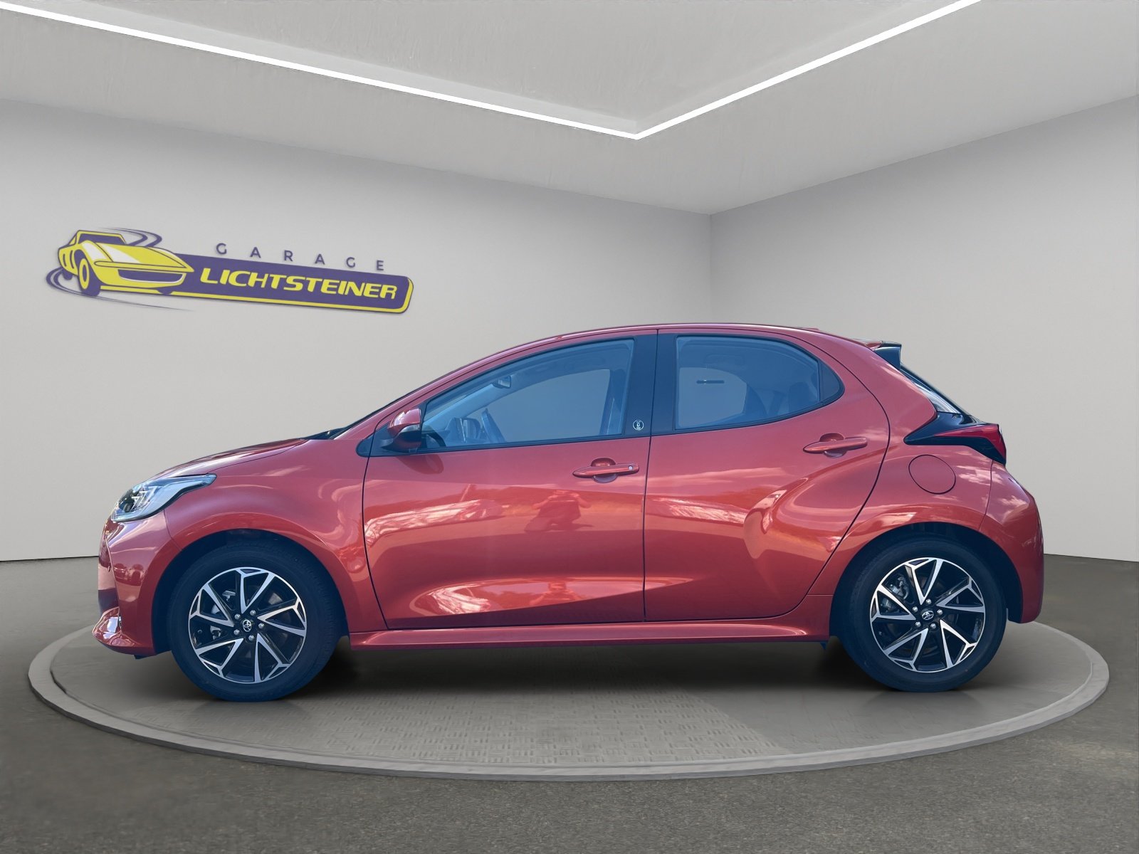 TOYOTA Yaris 1.5 Comfort e-CVT, Hybride Integrale Benzina/Elettrica, Occasioni / Usate, Automatico - 3