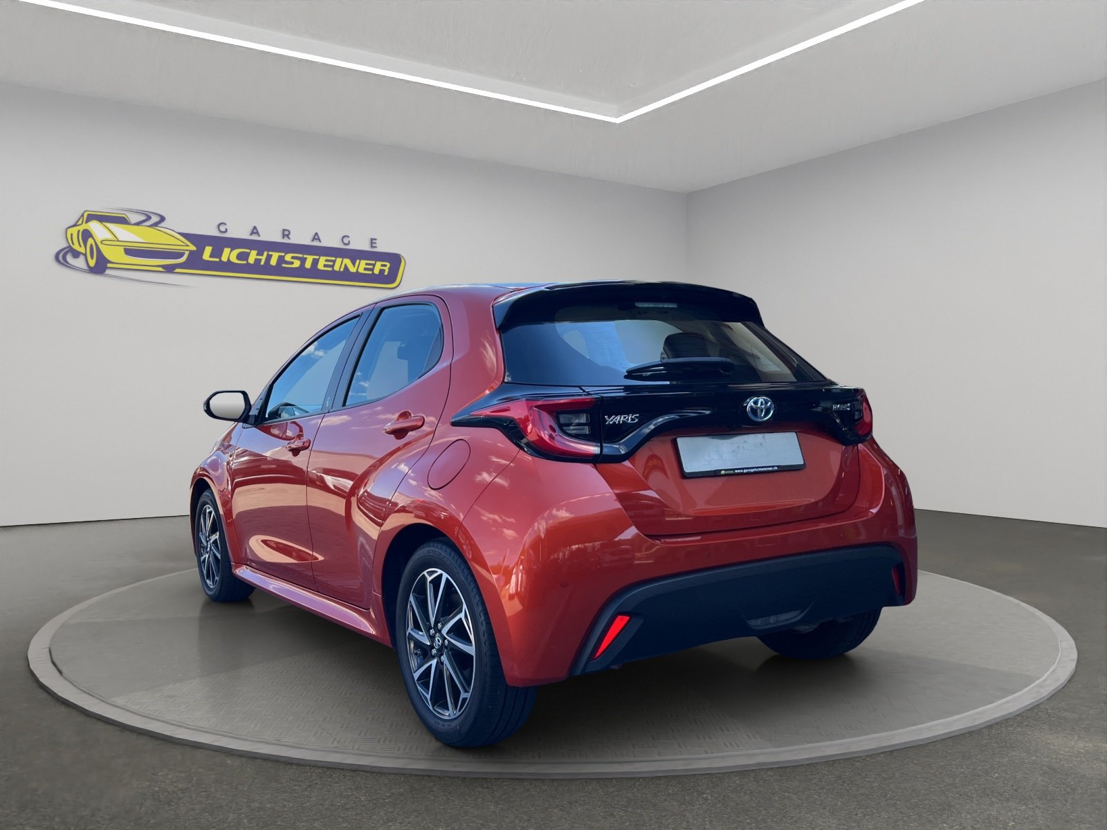 TOYOTA Yaris 1.5 Comfort e-CVT, Hybride Integrale Benzina/Elettrica, Occasioni / Usate, Automatico - 4