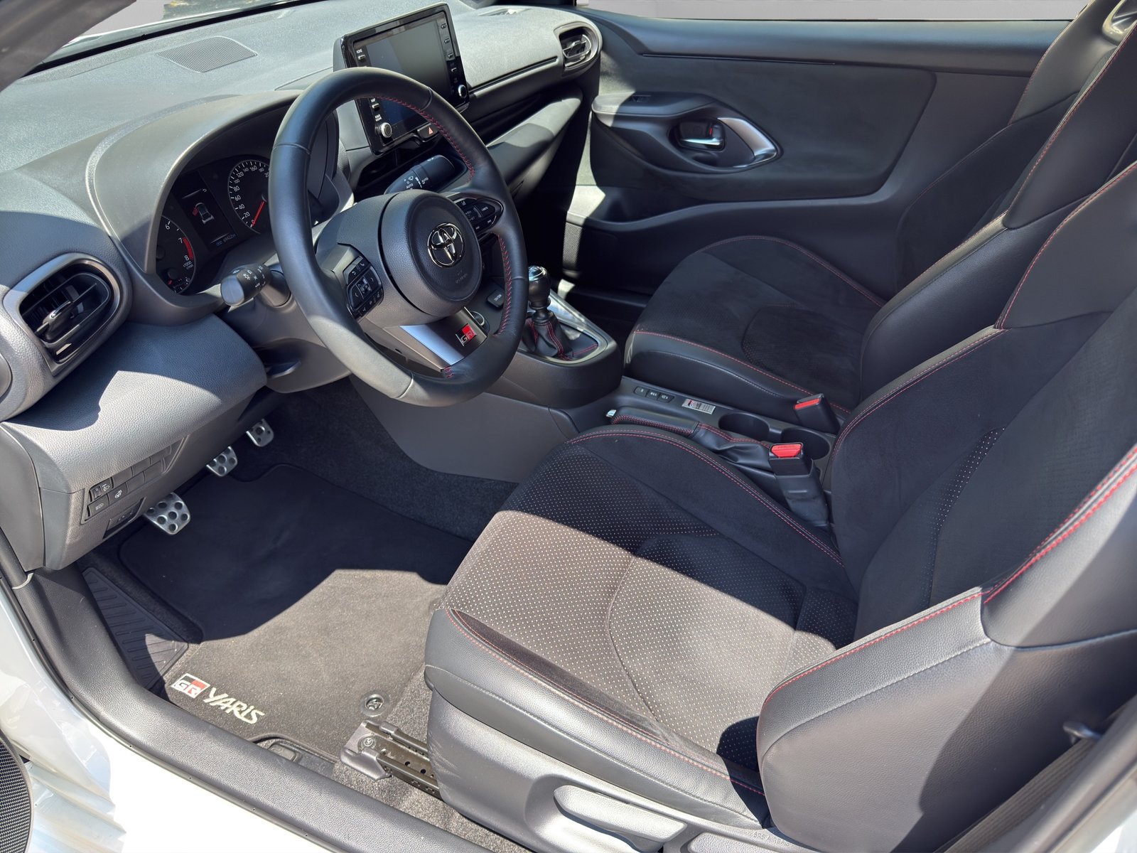 TOYOTA Yaris 1.6 GR Sport * Walter Röhrl Signiert * 10 Jahr, Benzina, Occasioni / Usate, Manuale - 7
