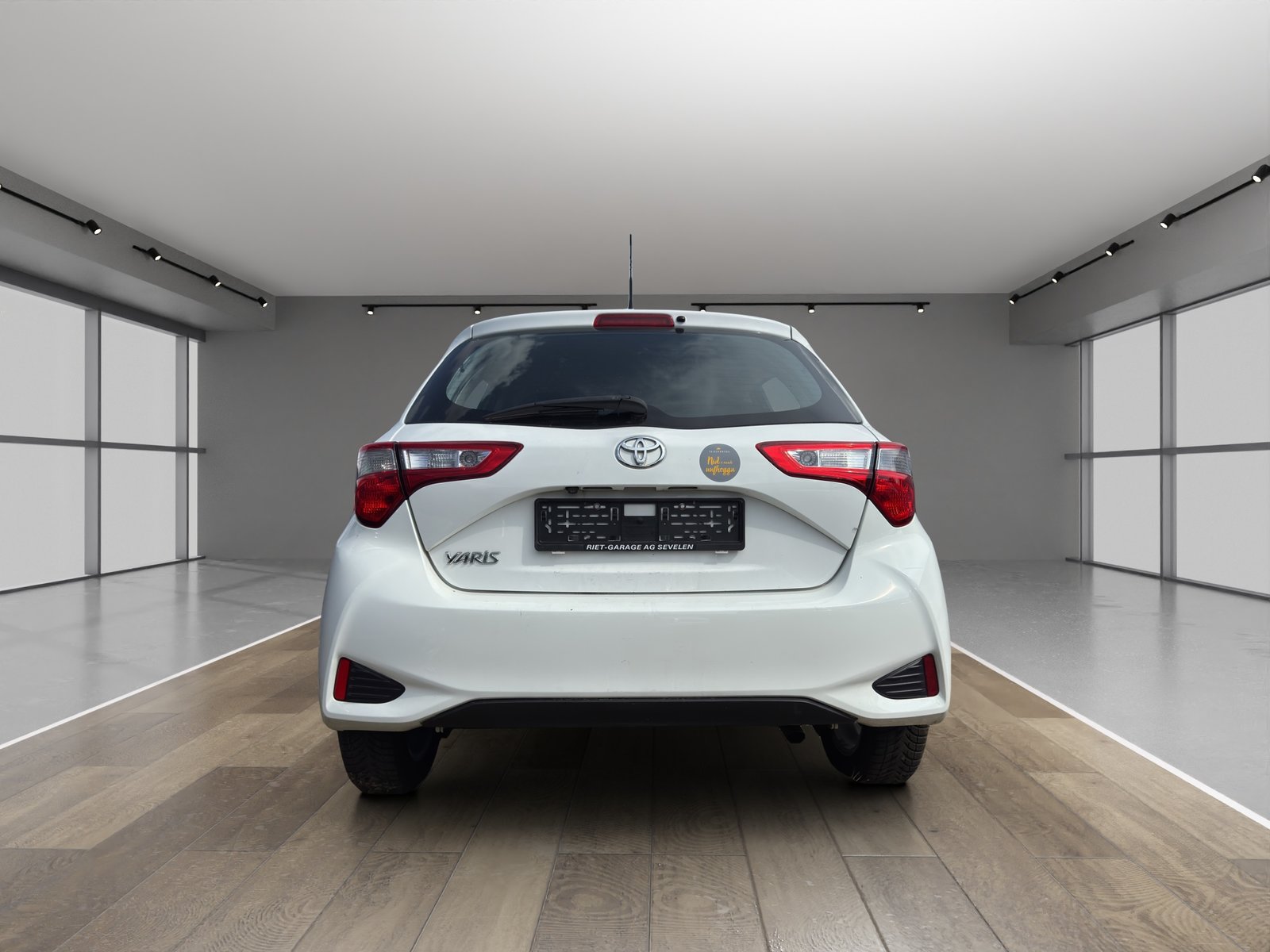 TOYOTA Yaris 1.5 Comfort, Petrol, Second hand / Used, Manual - 7