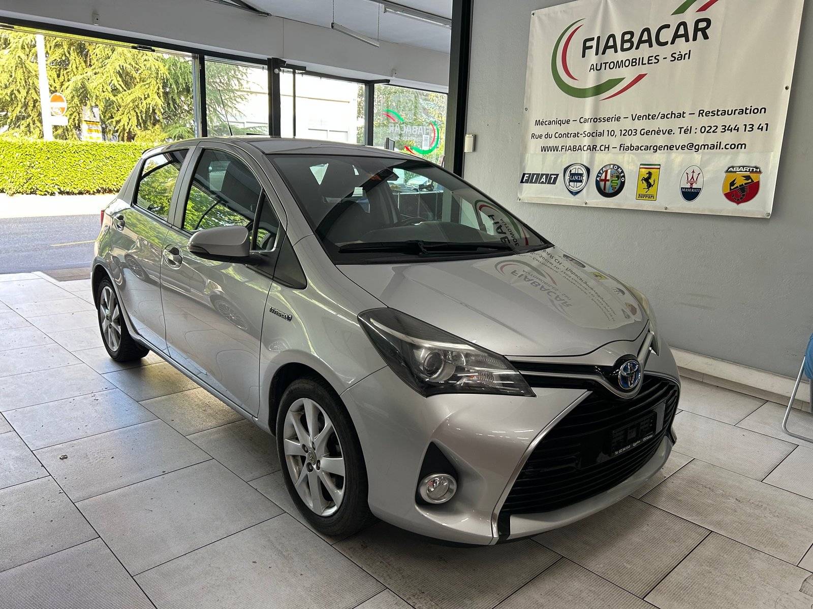 TOYOTA Yaris 1.5 VVT-i Hybrid Trend e-CVT