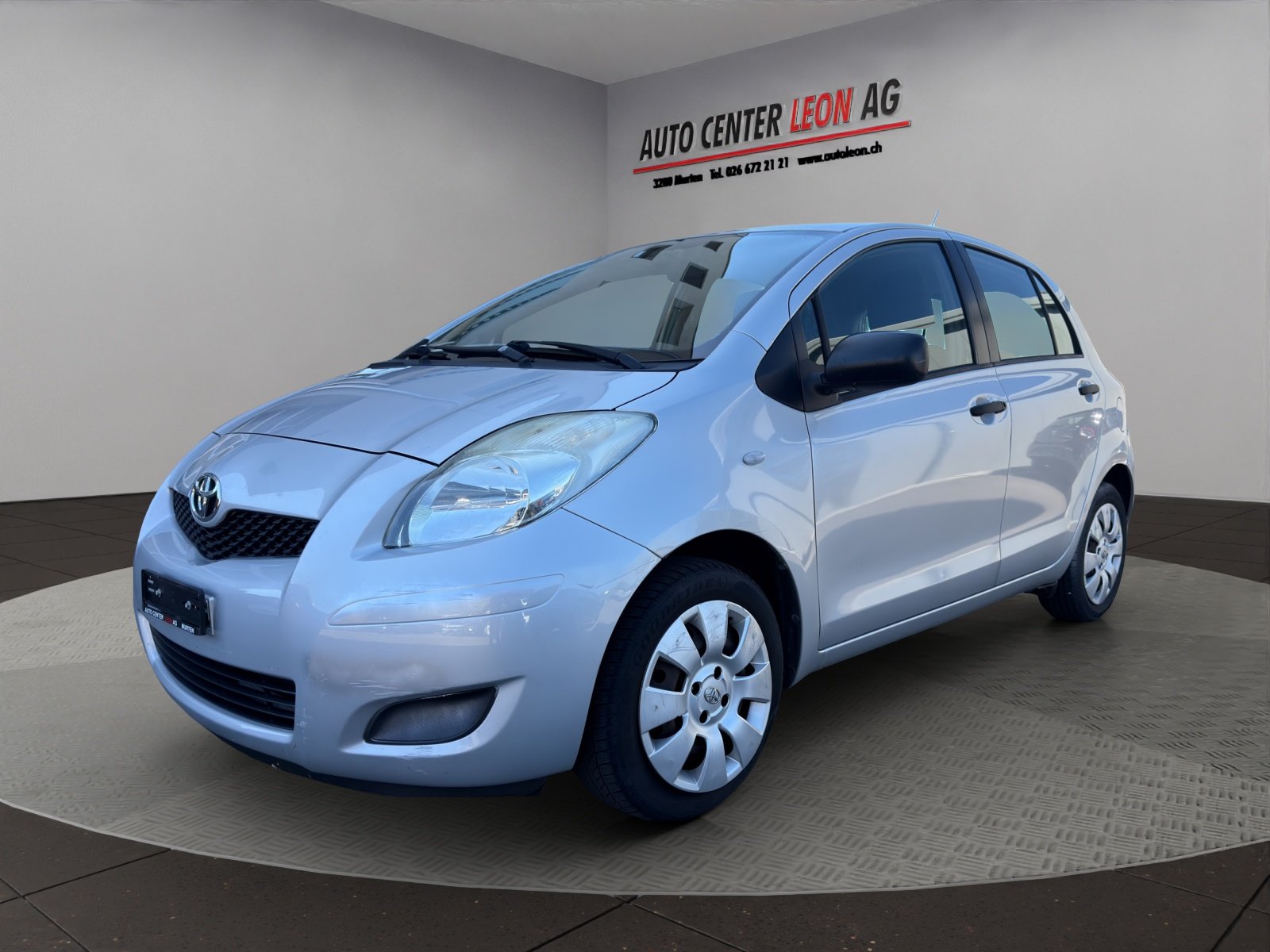 TOYOTA Yaris 1.0 Style, Benzina, Occasioni / Usate, Manuale - 2