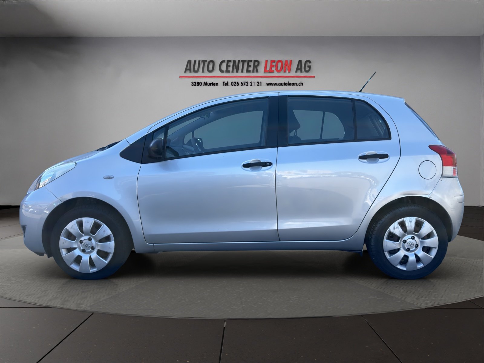 TOYOTA Yaris 1.0 Style, Benzina, Occasioni / Usate, Manuale - 3